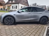 Tesla Model Y AWD Long Range Quicksilver - Tesla Model Y: Silber
