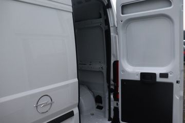 Fotografie des Opel Movano 2.2 BlueHDi L2H2 S&S