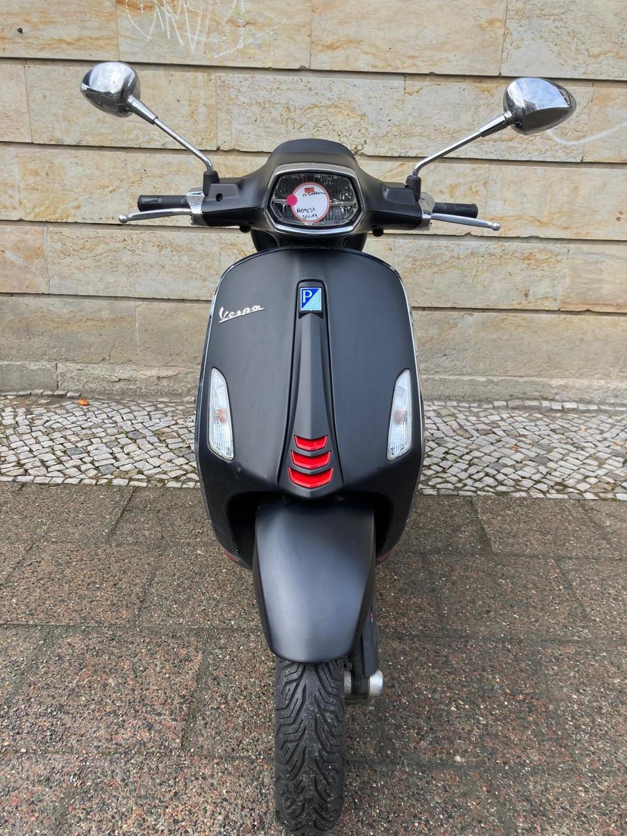 Vespa Sprint S 50 LED USB ALU KAT
