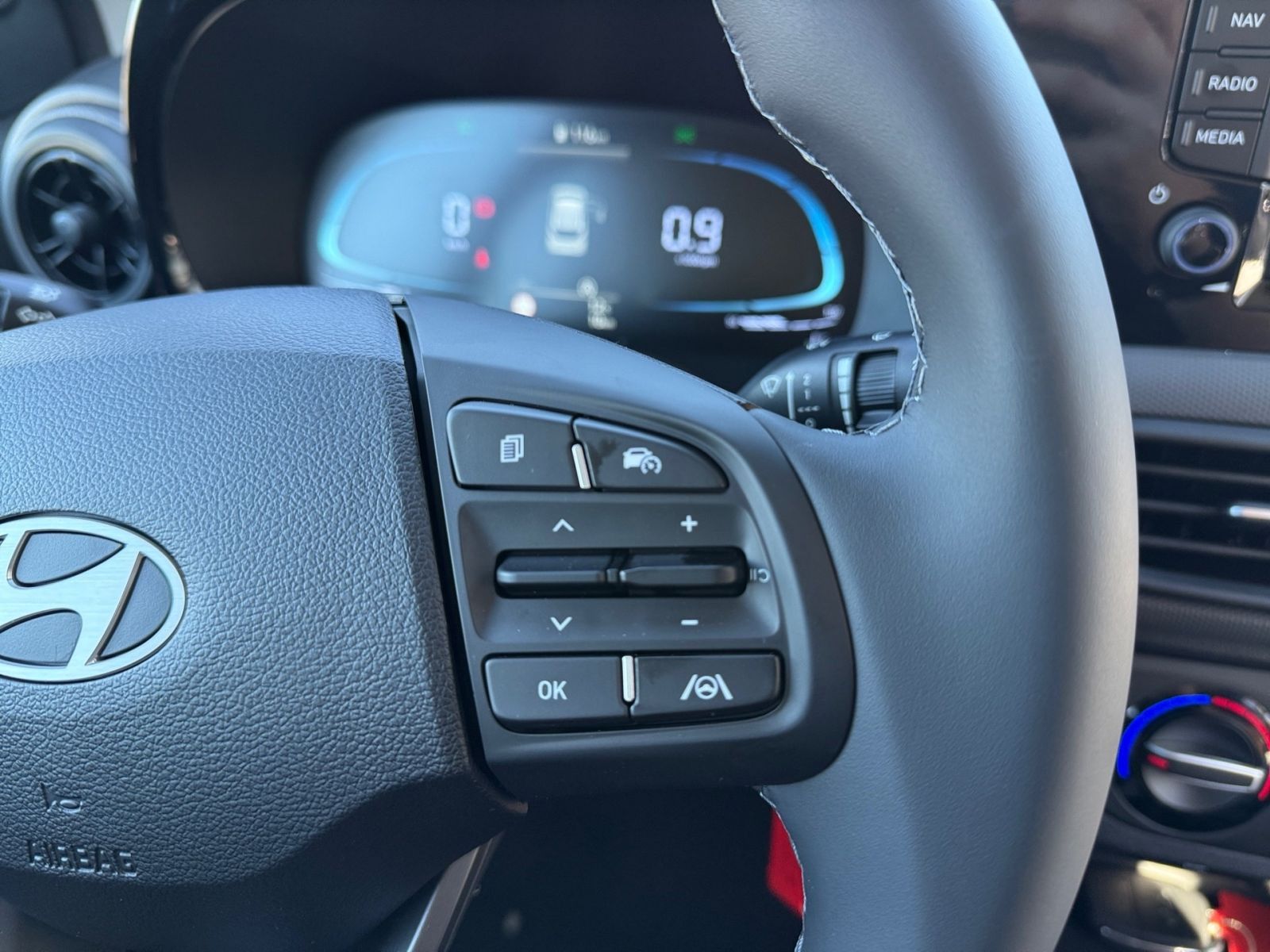 Fahrzeugabbildung Hyundai i10 1.0 Select Navi Kamera
