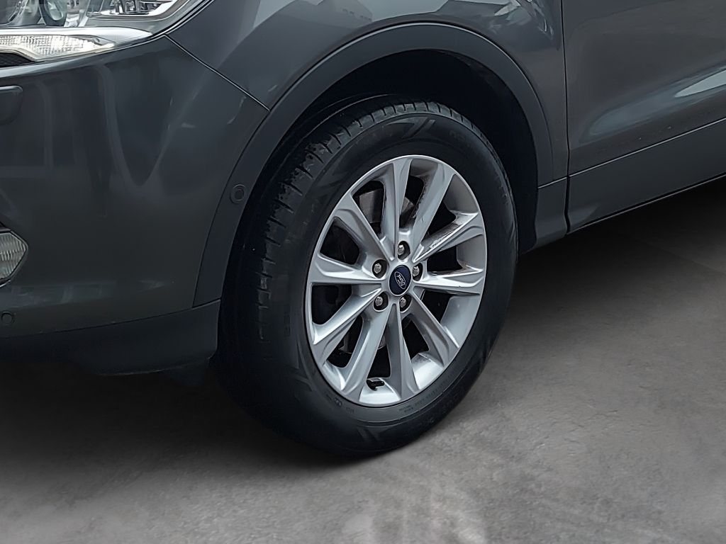 Fahrzeugabbildung Ford KUGA 1.5 4x4 Titanium Xenon el. Heckklappe Navi