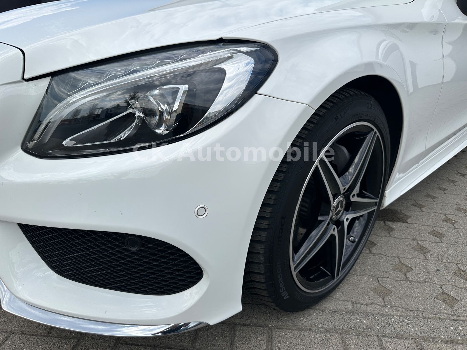 Fahrzeugabbildung Mercedes-Benz C200 Cabrio AMG-Line/Navi/ILS LED/Tempomat