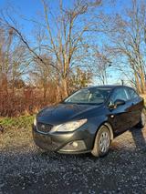 Seat Ibiza 1.4 16V Style SC Style - Seat Ibiza aus 2012 mit Benzin-Antrieb: Kleinwagen, 1.4