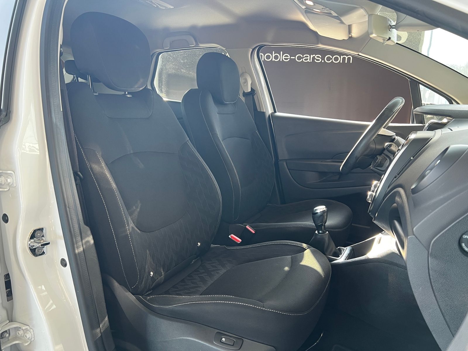 Fahrzeugabbildung Renault Captur Limited SHZ KLIMA ALU
