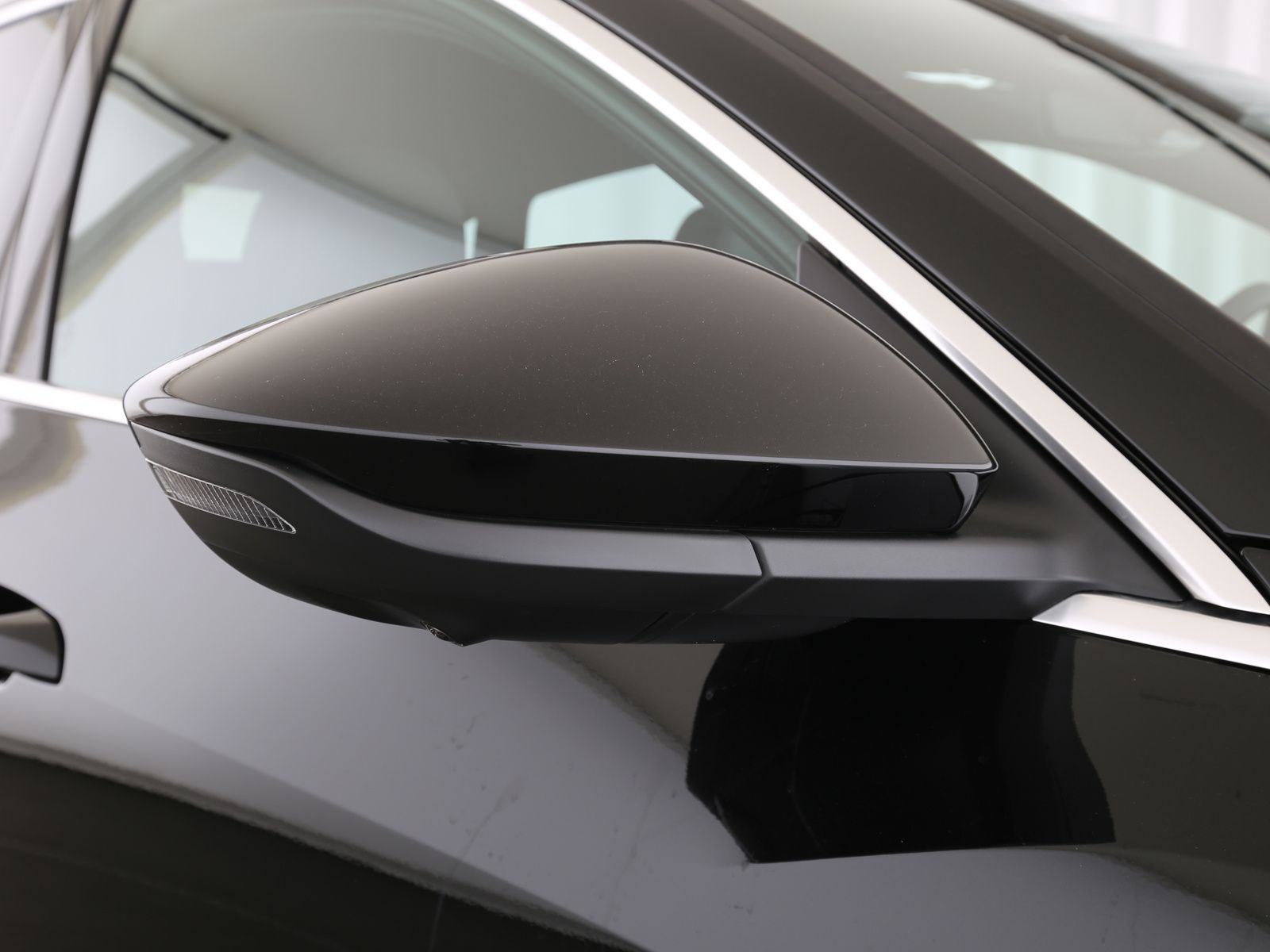 Audi Q8 e-tron - Bild 21