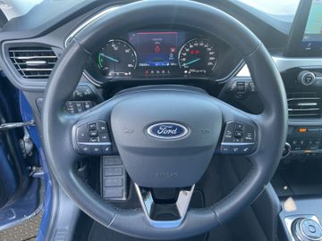 Ford Kuga - 10