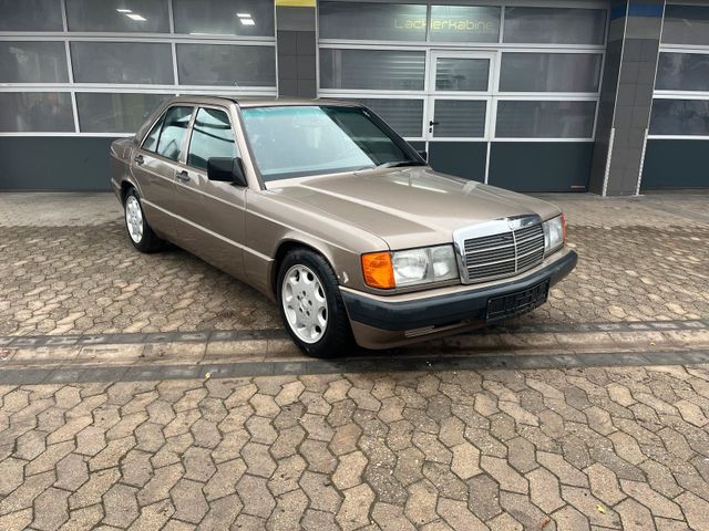 Mercedes-Benz Mercedes Benz W201 190e 2.0