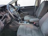 Volkswagen Touran Comfortline R-Line *LED AHK Climatronic* - Volkswagen Touran: R Line