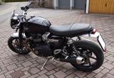 Triumph Speed Twin 1200, Jet Black, Silver Flyscreen  - Triumph Speed Twin