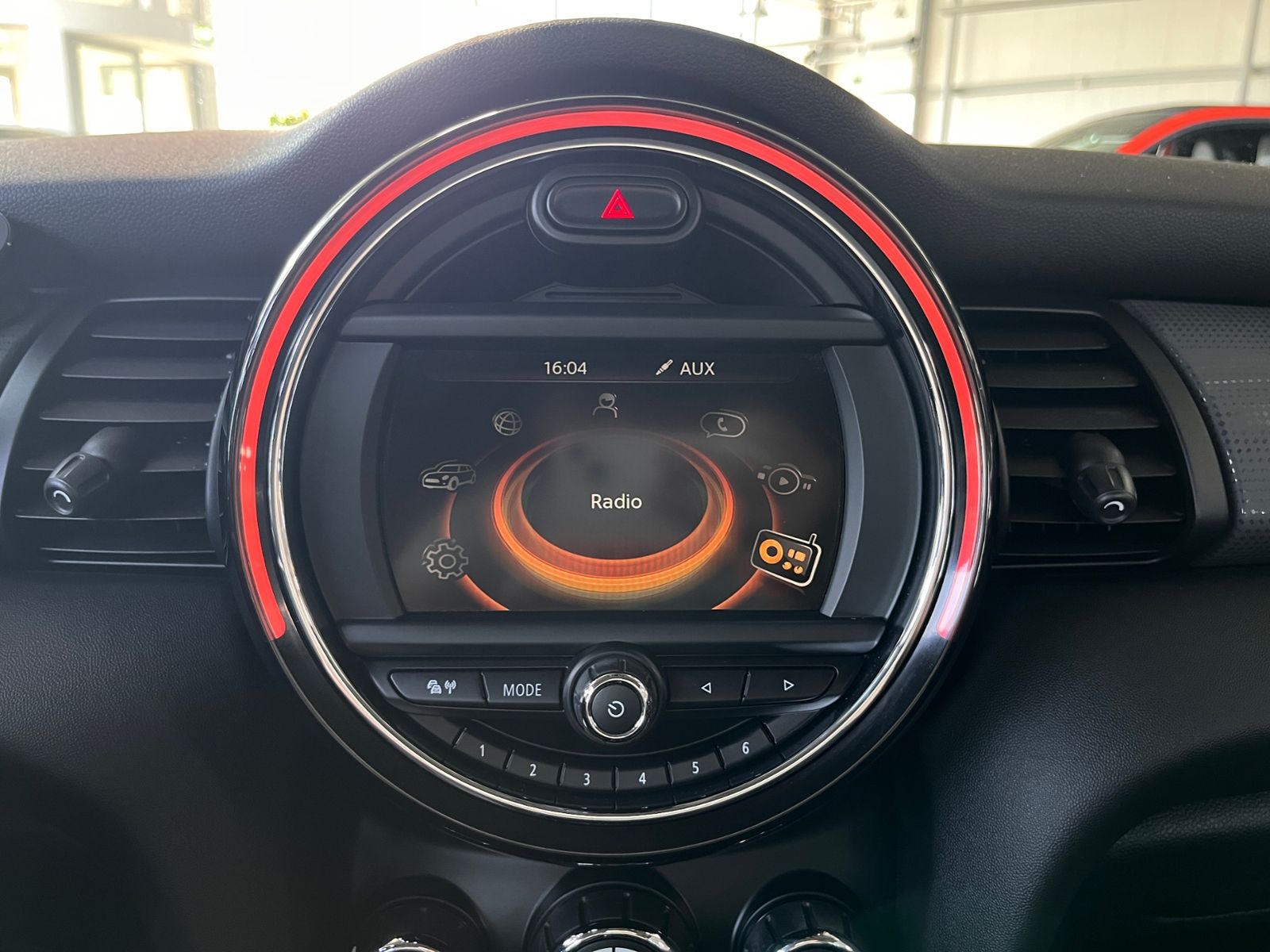 Fahrzeugabbildung MINI Cooper KLIMA PDC SHZ ALU