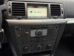 Fahrzeugabbildung Opel Signum 1.9 CDTI Edition / Automatik Xenon Tempom