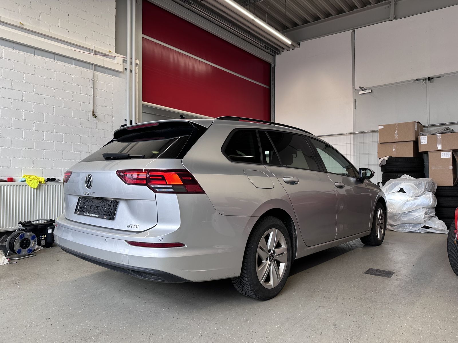 Volkswagen Golf Variant Life eTSI imagem 3