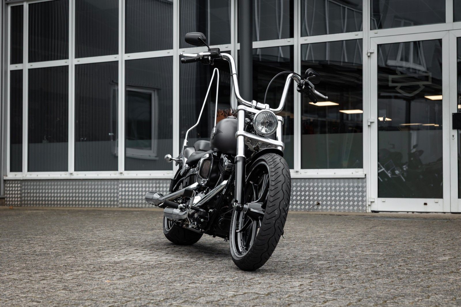 Fahrzeugabbildung Harley-Davidson FXSB Breakout 103 - Kesstech/ Fehling ApeLenker