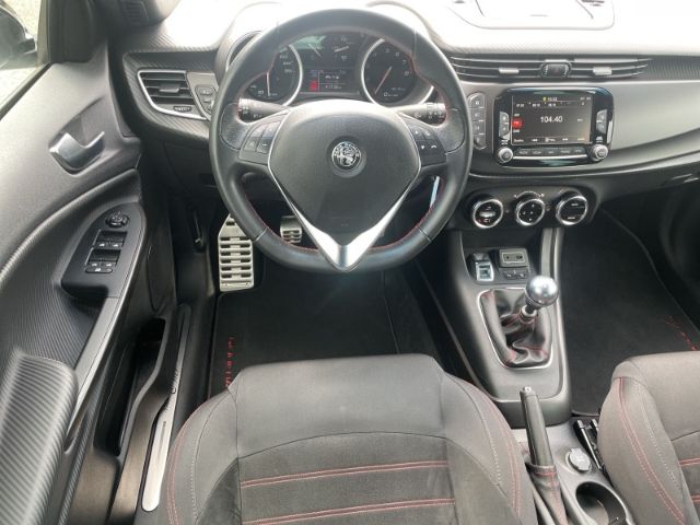 Fahrzeugabbildung Alfa Romeo Giulietta 1.4 TB 16V Sprint Navi, DAB, Einparkhi