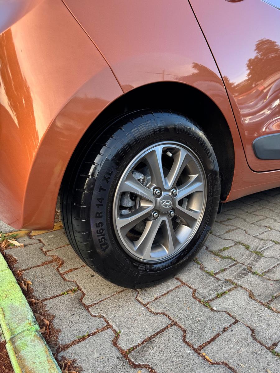 Hyundai i10 FIFA World Cup Edition