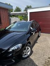Volvo V40 Cross Country D3 - - Volvo V40 Cross Country aus 2014