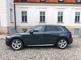 Audi Q5 45 TDI tiptronic quattro sport sport - Audi Q5 Gebrauchtwagen in Stuttgart
