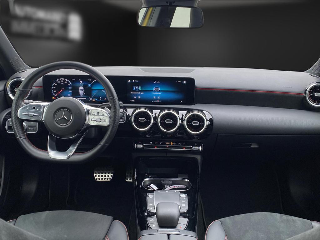 Mercedes-Benz A 45 AMG