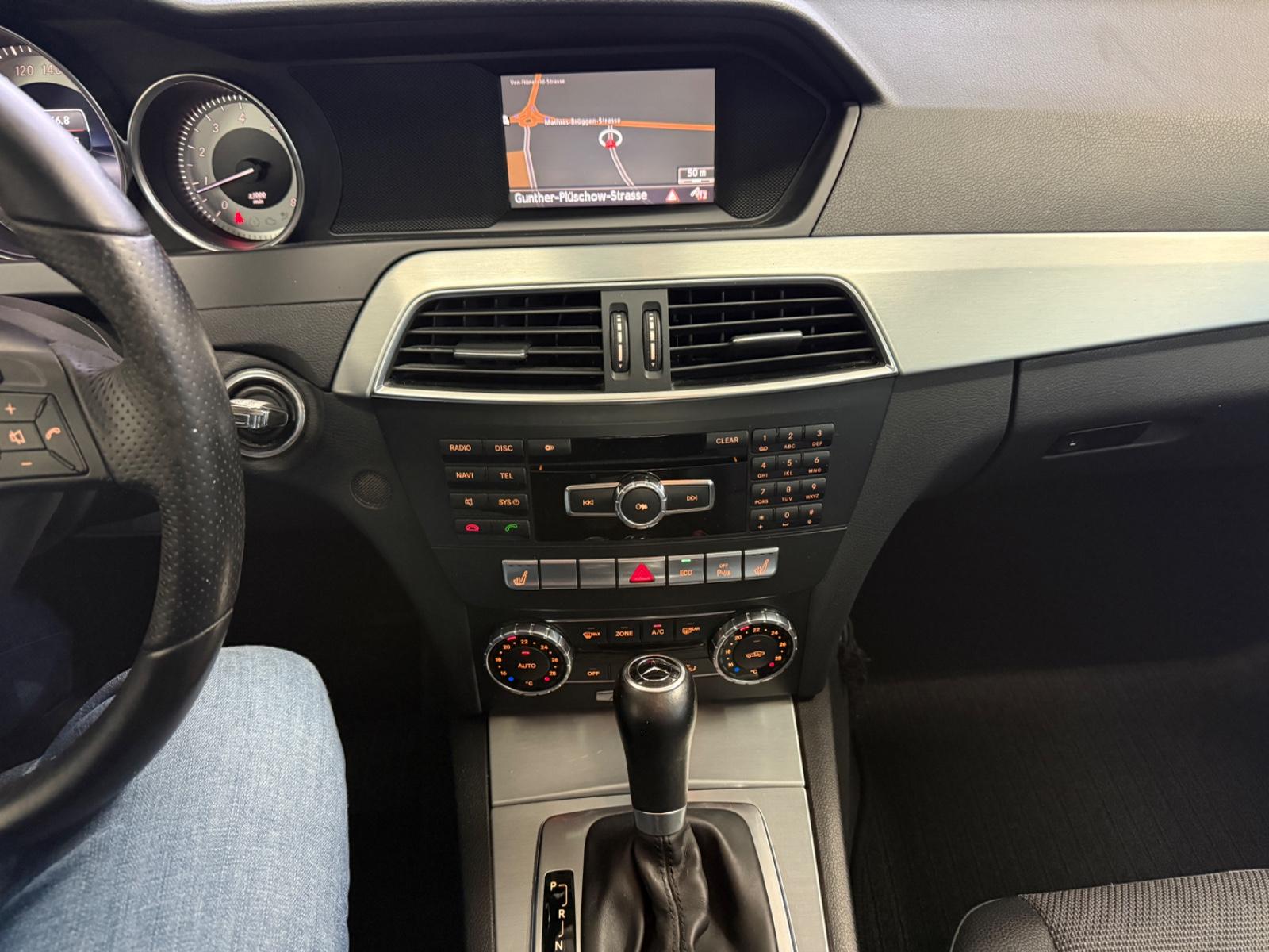 Mercedes-Benz C 180 CGI*LM*AUT*AVNTG*BI-XN*TMP*NAV*PTS*AHK*SHZ