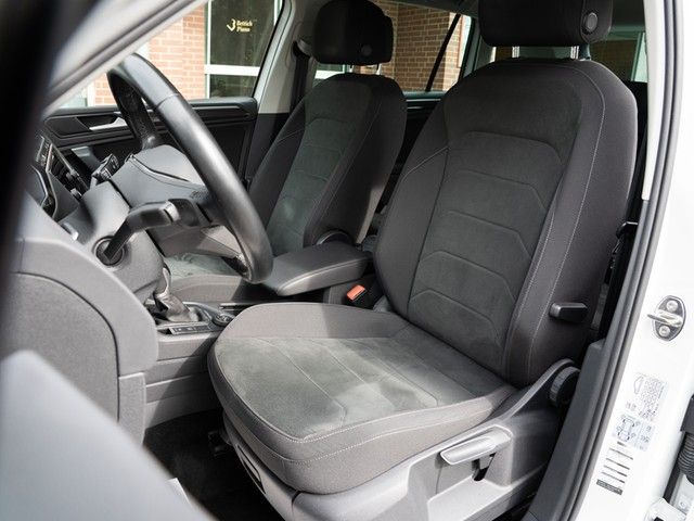 Tiguan Elegance TDI DSG 4M. Matrix AHK Keyless