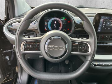 Fiat 500 Elektro MJ22 Kam.+PDC+SpurH+AUT+DynLicht