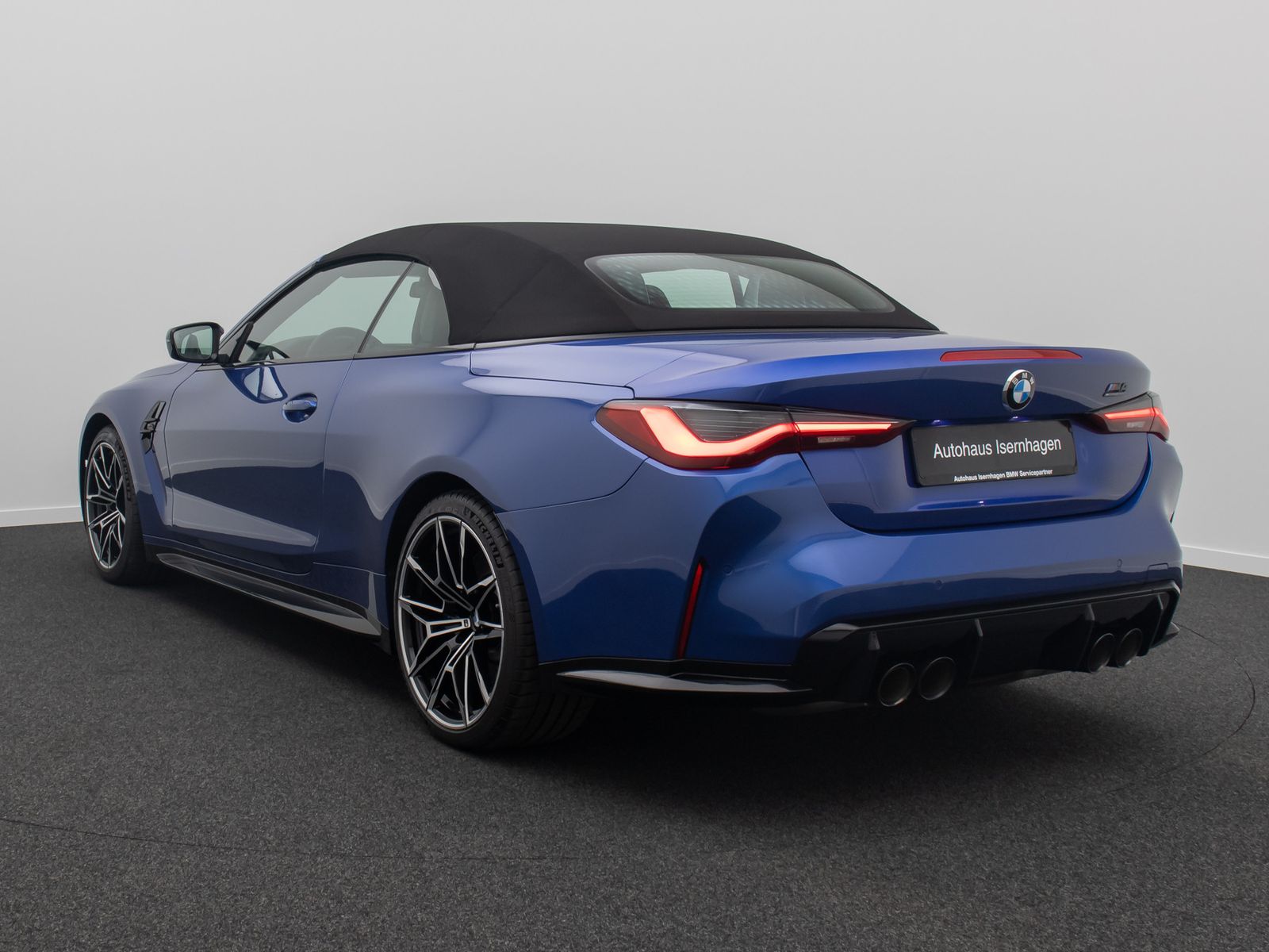 Fahrzeugabbildung BMW M4 Competition Cabrio DAB Laser HUD Alarm 19Zoll