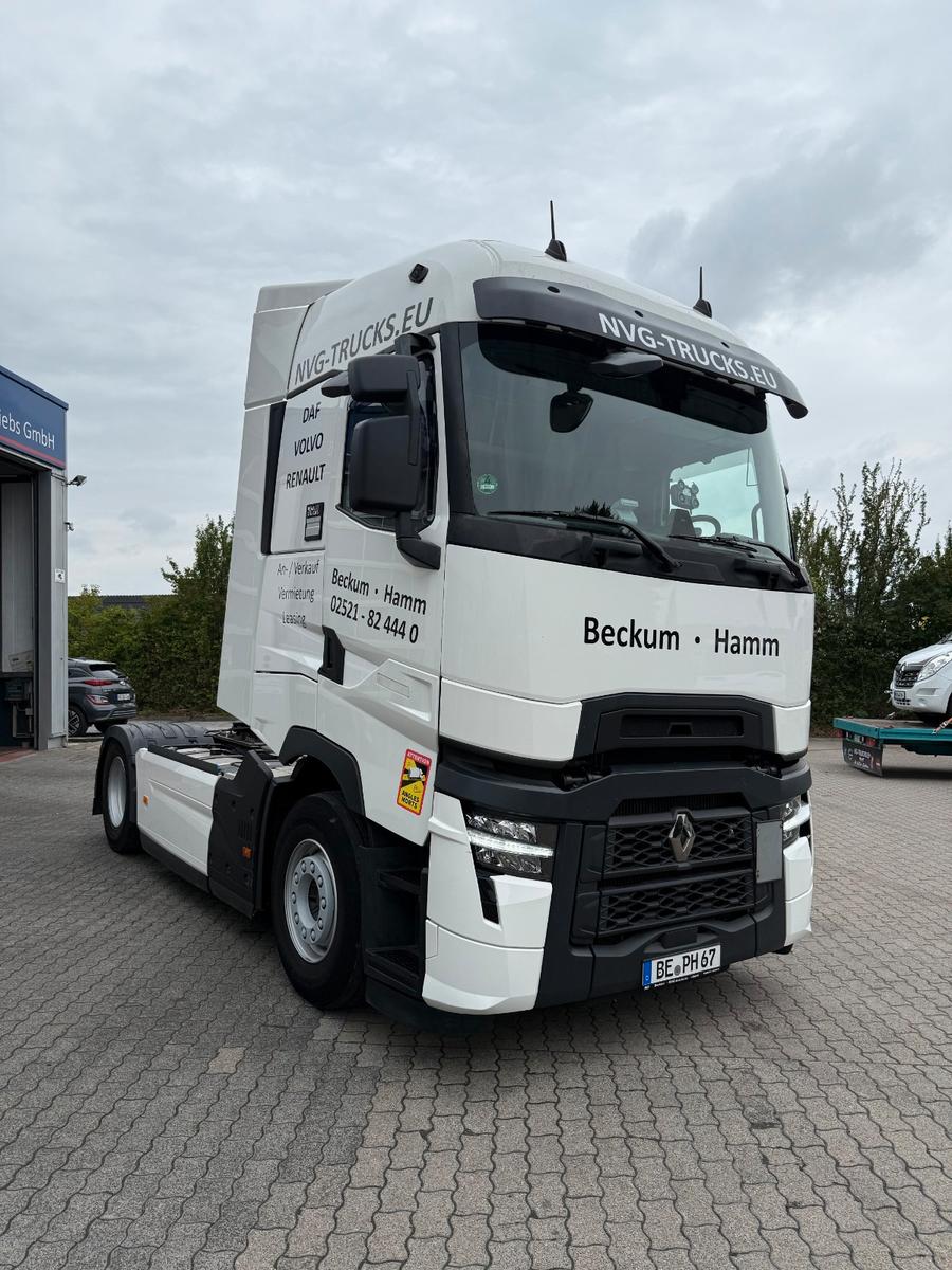 Renault High Sleeper Cab