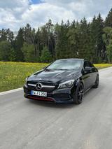 Mercedes-Benz CLA 250 AMG Sport Edition - Mercedes-Benz: Schwarz, Edition AMG