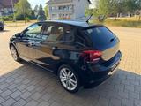 Volkswagen Polo Highline Carplay RFK Bremse Neu, 8-Fach - VW Polo von privat