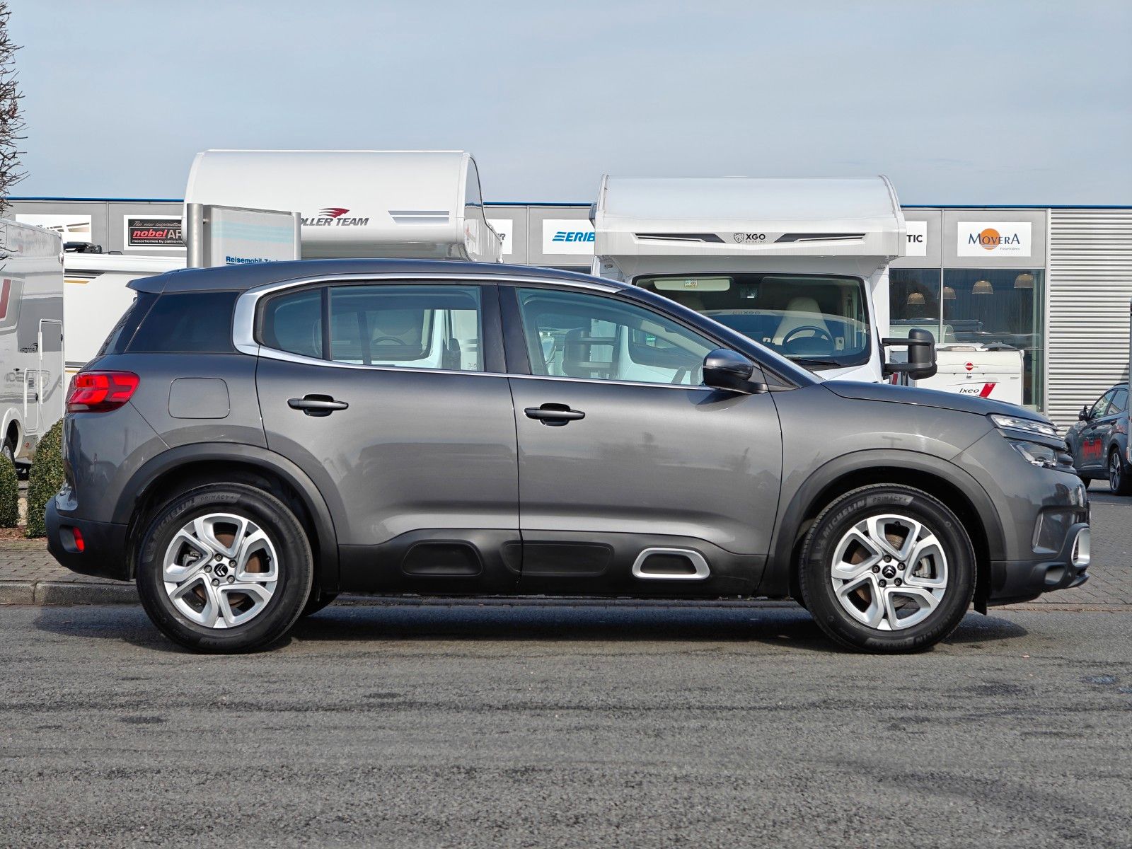 Fahrzeugabbildung Citroën C5 Aircross Live - Scheckheft, Zahnriemen Neu! -