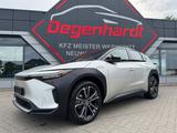 Toyota bZ4X AWD ACC Pano JBL 360° Sitzklima PANO Leder - Toyota: X