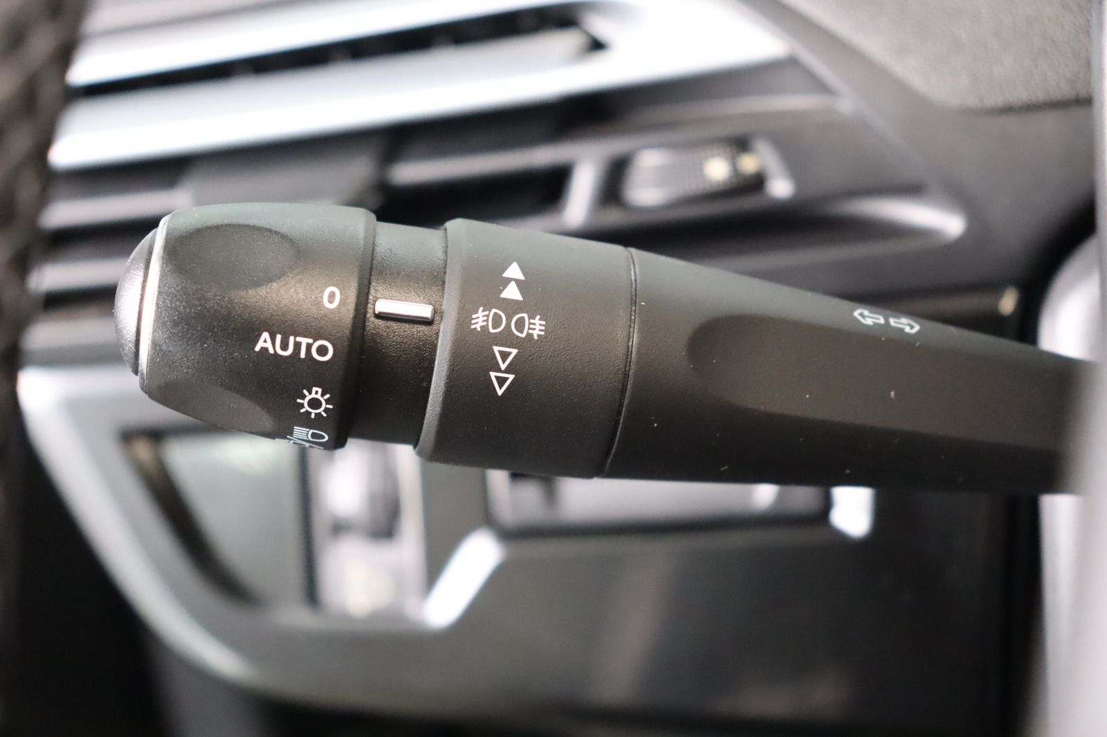 Fahrzeugabbildung Citroën Grand C4 Picasso 7-Sitzer * RFK * Navi * AHK