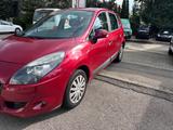 Renault Scenic III Expression - Renault Scenic Expression mit Benzin-Antrieb