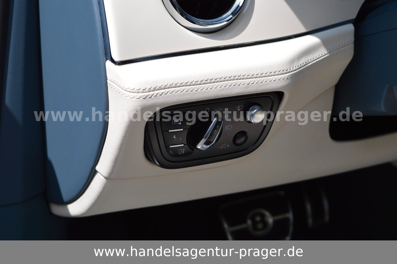 Bentley Bentayga 3.0 Hybrid Azure 4WD Autom. foto 21