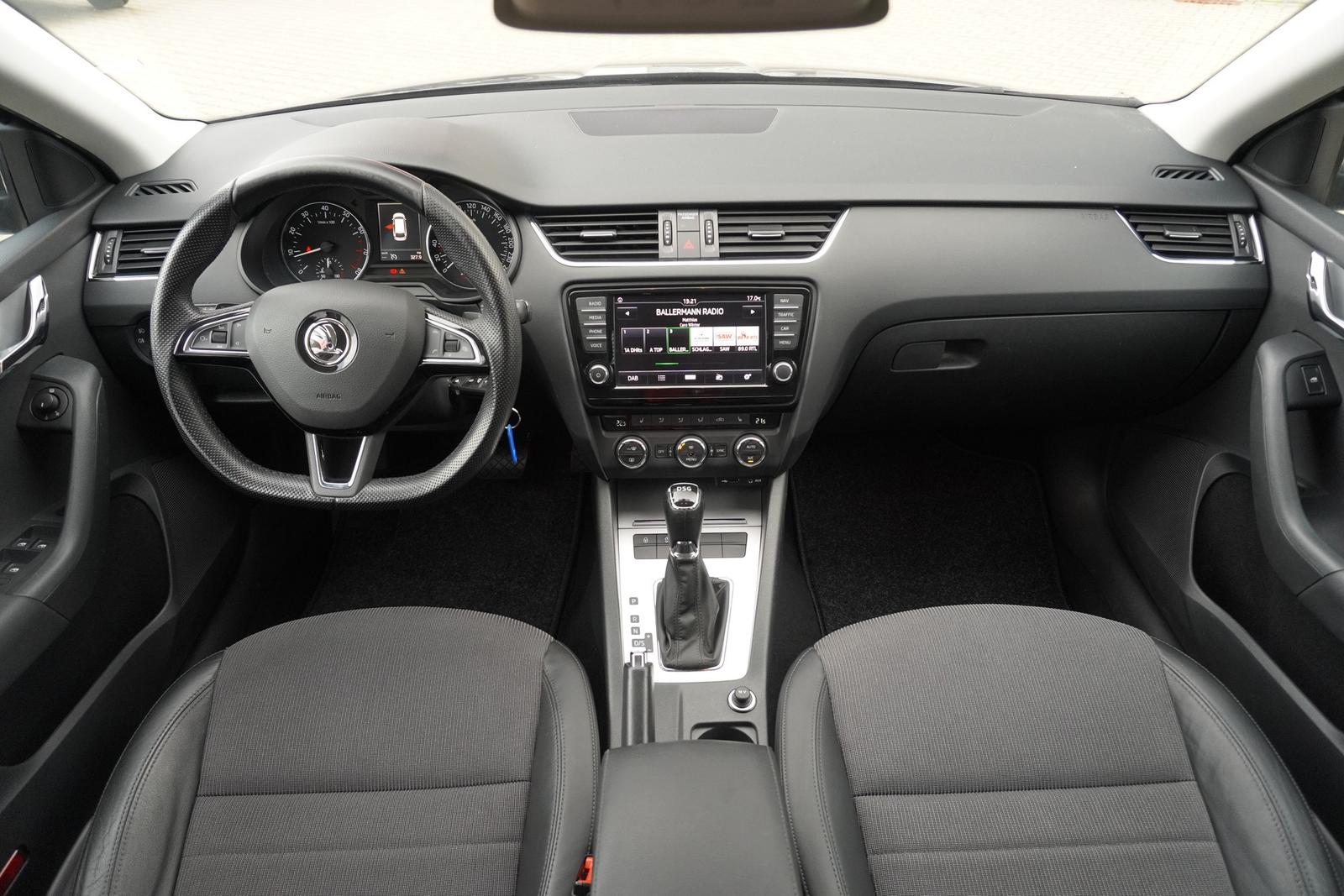 Skoda Octavia Combi 1.4 16V TSI Ambition ACC AHK PDC