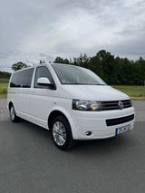 Volkswagen T5 Multivan Special/2.0/AHK/6-Gang/Klima/SHZ/NSW - Volkswagen T5 Multivan aus 2015