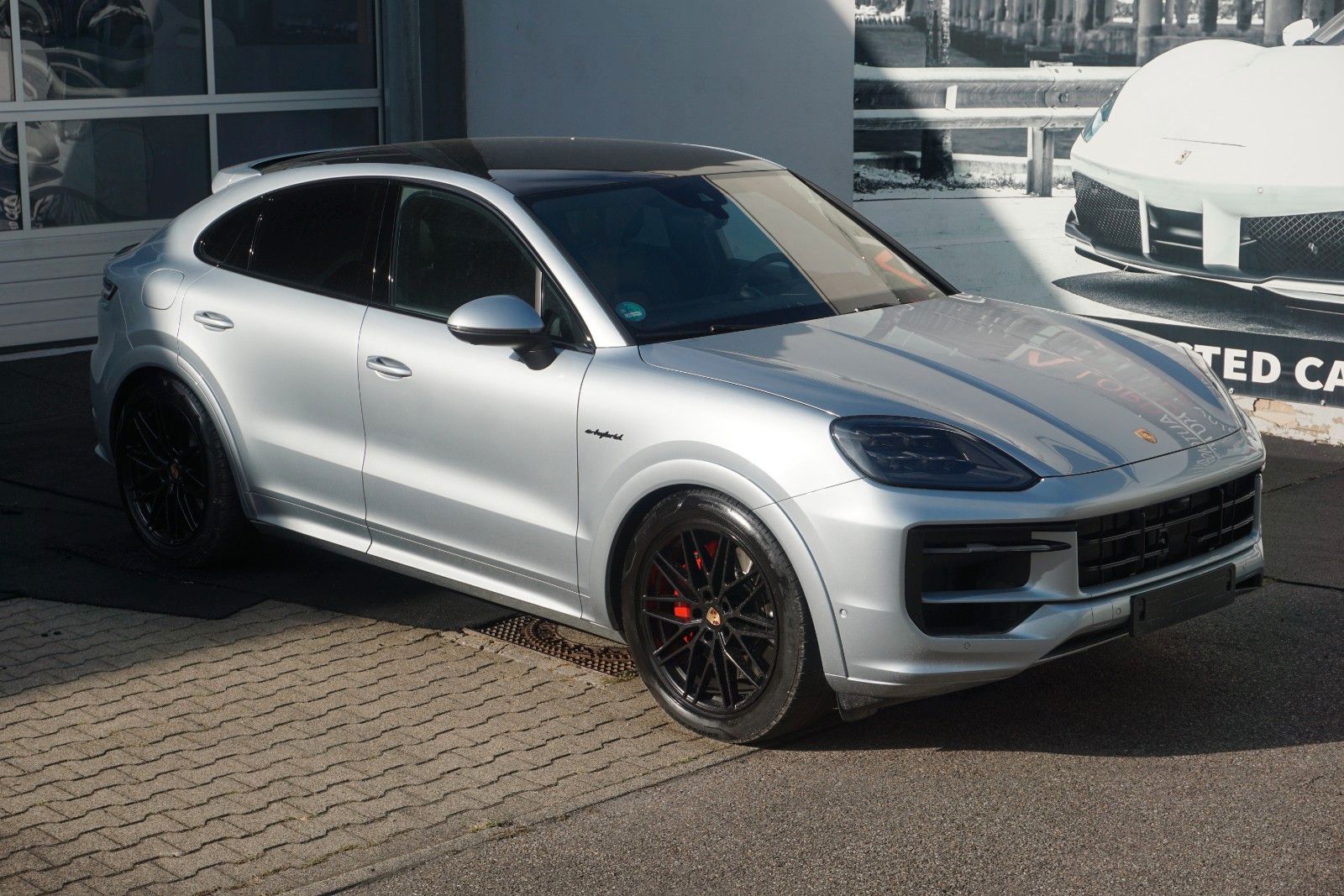 Porsche Cayenne Coupe SE-Hybrid*HAL*Sp.Abgas*SportDesign