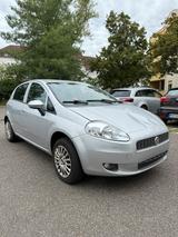 Fiat Punto 1.2 Benzin - gepflegt, nur 99.0... - Fiat Punto Gebrauchtwagen in Mannheim