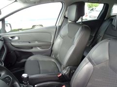Fahrzeugabbildung Renault Clio Grande Intens PDC