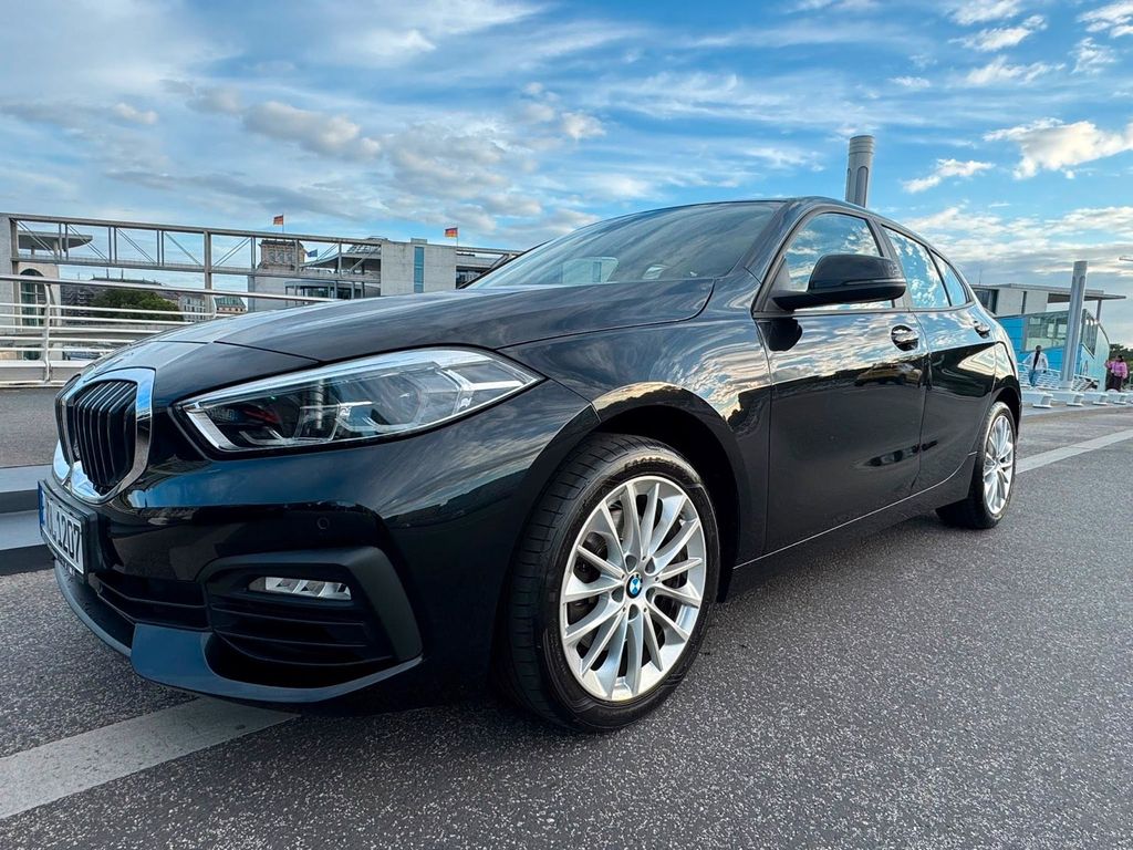 Image of BMW 118