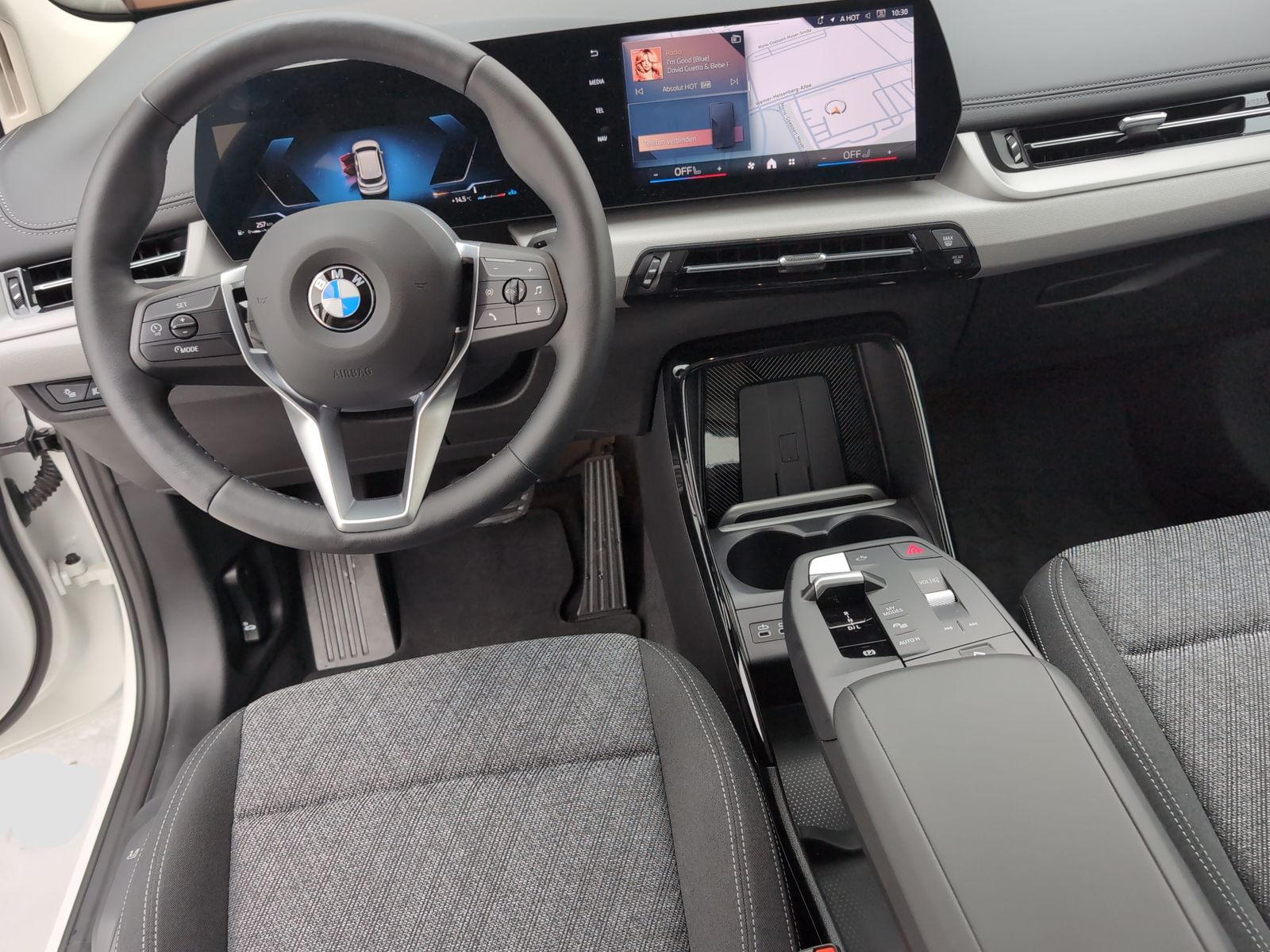 BMW 220 Active Tourer - Bild 12