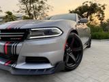 Dodge LPG*CLEAN CARFAX*SRT FELGEN*SRT KIT*LEDER*NAVI* - Dodge Charger: Srt