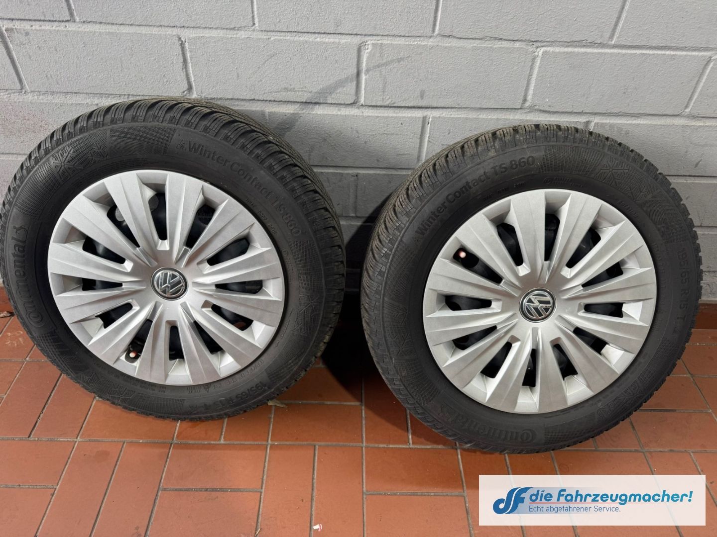 Fahrzeugabbildung Volkswagen Golf 1,4 150PS Highline R-Line Sportpaket Pano X