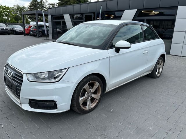 Audi A1 sport 1.0 TFSI/S TRONIC/NAVI/SHZ