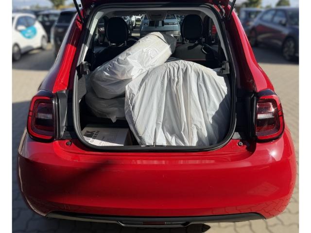 Fiat 500e Red *Apple Car Play *Tempomat