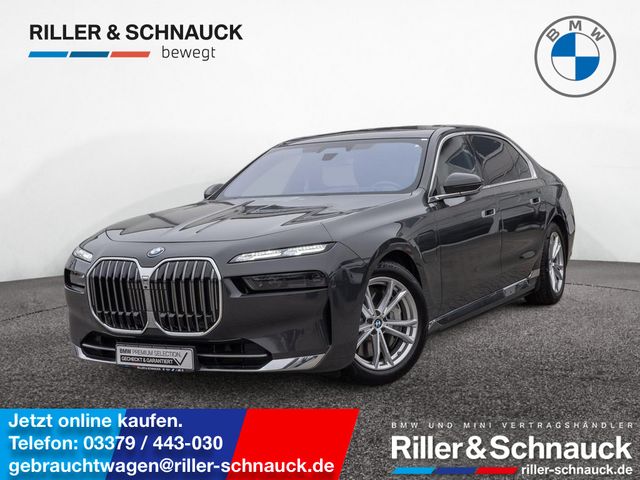 BMW 750e xDrive Design Pure Excellence PANO 360° RSE