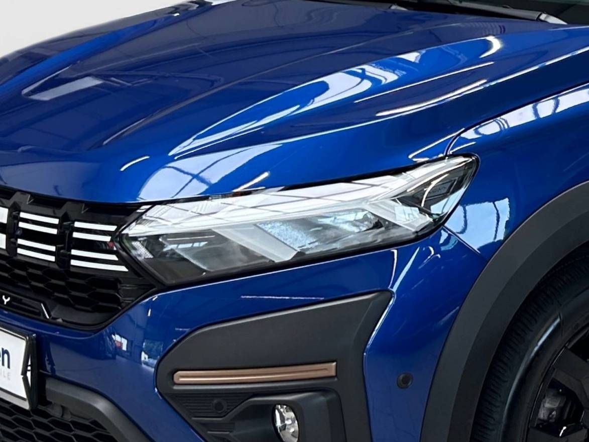 Fahrzeugabbildung Dacia Sandero Stepway Extreme+ TCe 100 ECO-G