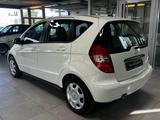 Mercedes-Benz A 160 NAVI PARKTRONIC KLIMAANLAGE+SITZHEIZUNG+++ - gebrauchte Mercedes-Benz A-Klasse aus dem Jahr 2012