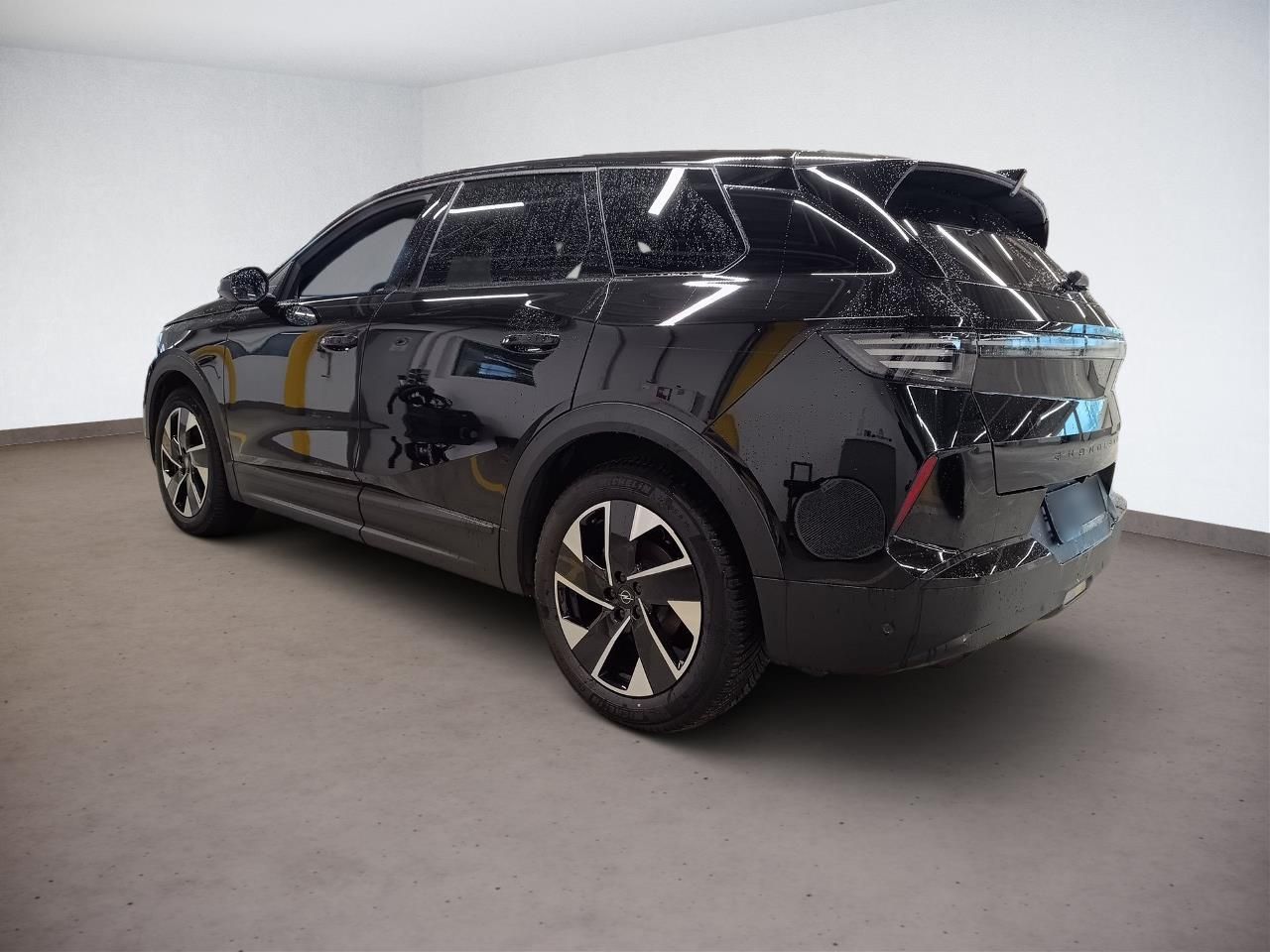 Fahrzeugabbildung Opel Grandland GS MildHybrid 107KW 6e-DCT