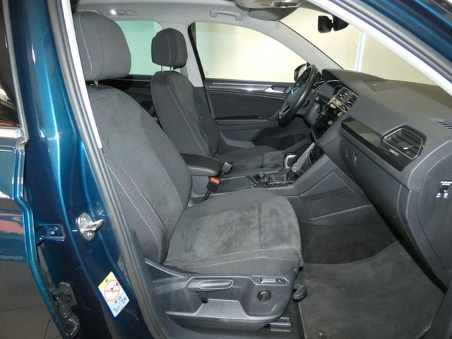 Tiguan 2.0 TDI Elegance 4M AHK PANO IQ-LIGHT